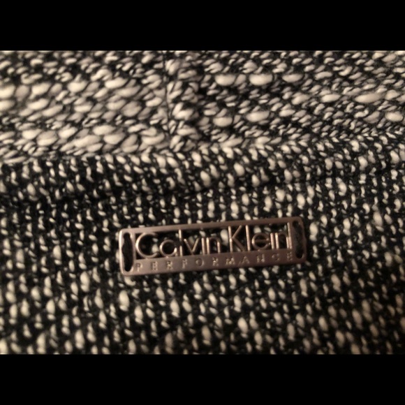 Calvin Klein performance Quik Dry pullover - Picture 2 of 4